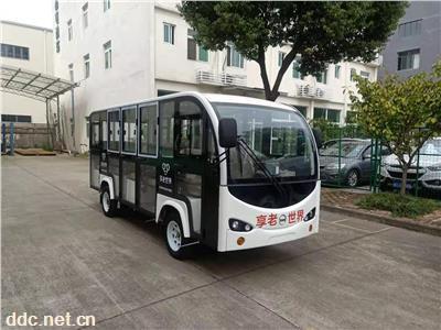  14座封闭带门观光车